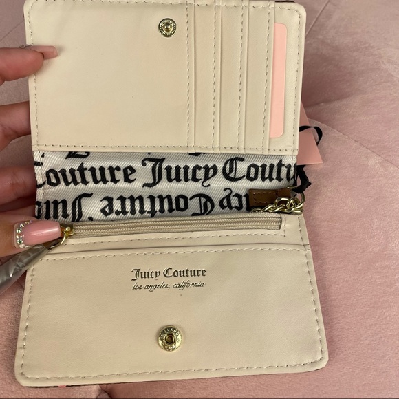 Juicy Couture 3pc  wristlet, bi-fold wallet & card holder - Picture 5 of 6